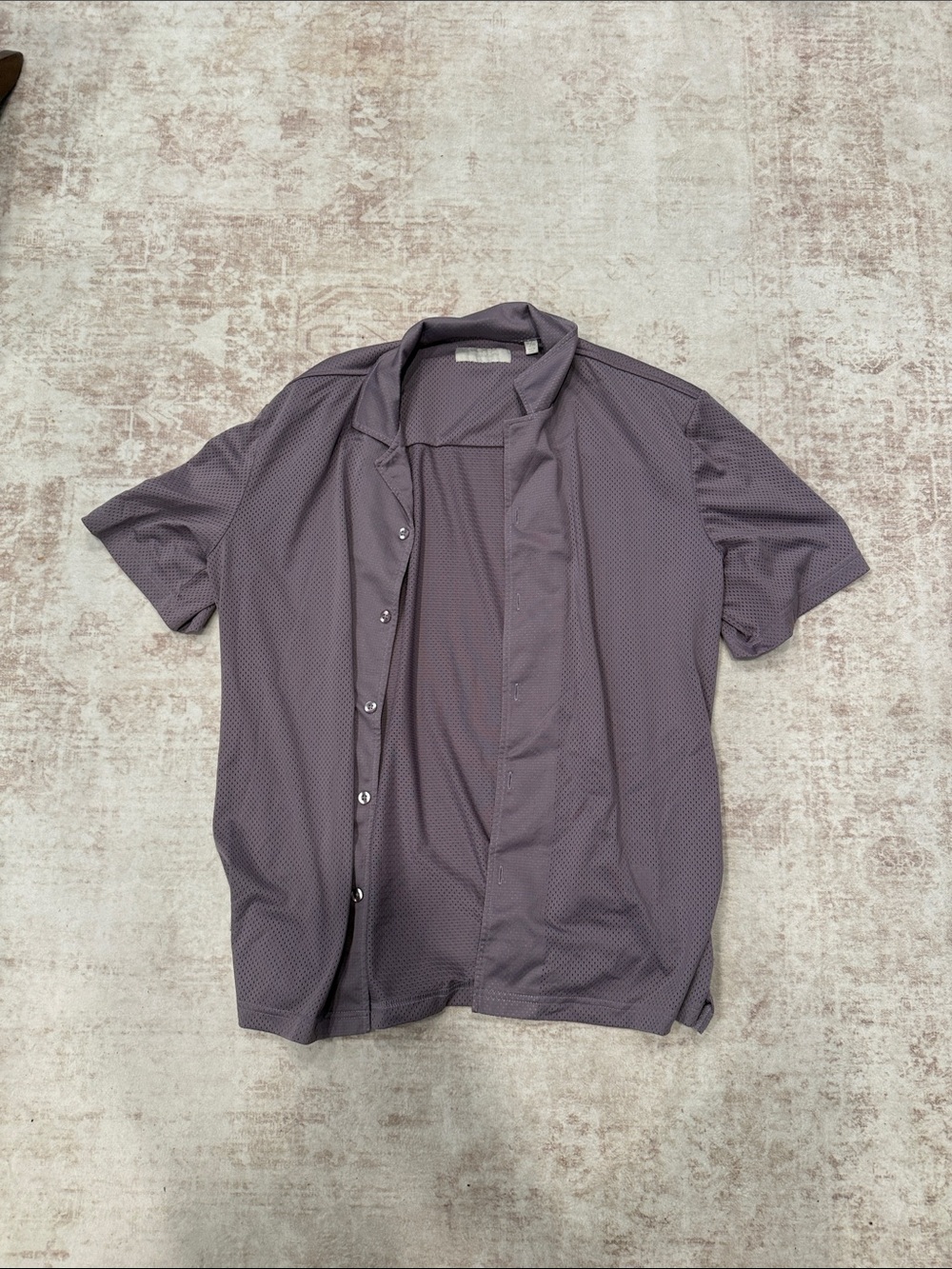 Men's Short Sleeve Casual Button-Down Shirt in Dusty Purple - Unbranded